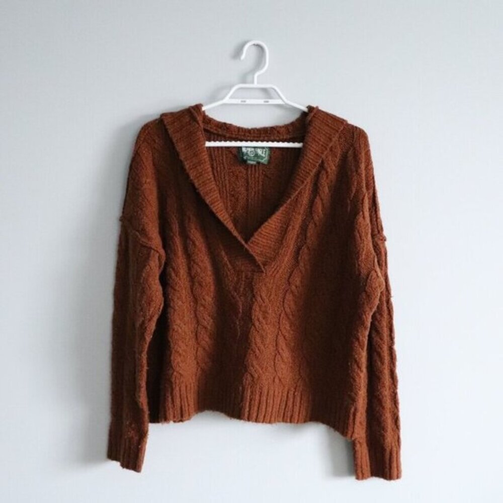 American Eagle Women's Sz XS Brown Cable Knit V-Neck Cropped Hooded Sweater